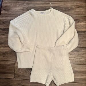 SABO SKIRT KNIT SET MEDIUM LIKE NEW